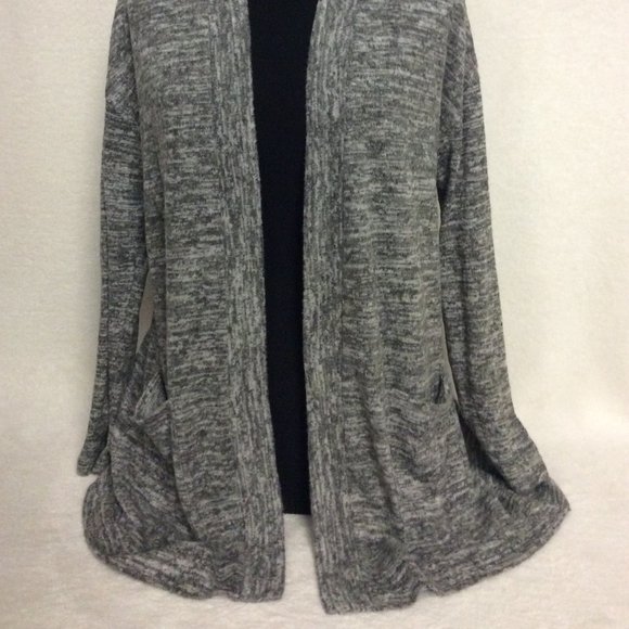 Harmony Balance Cardigan - Picture 2 of 5